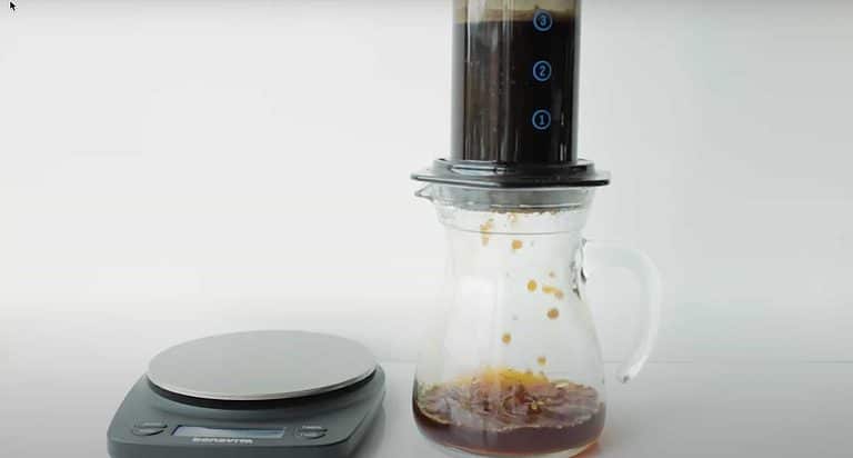 AeroPress Coffee Maker Review: Features and Brewing Methods
