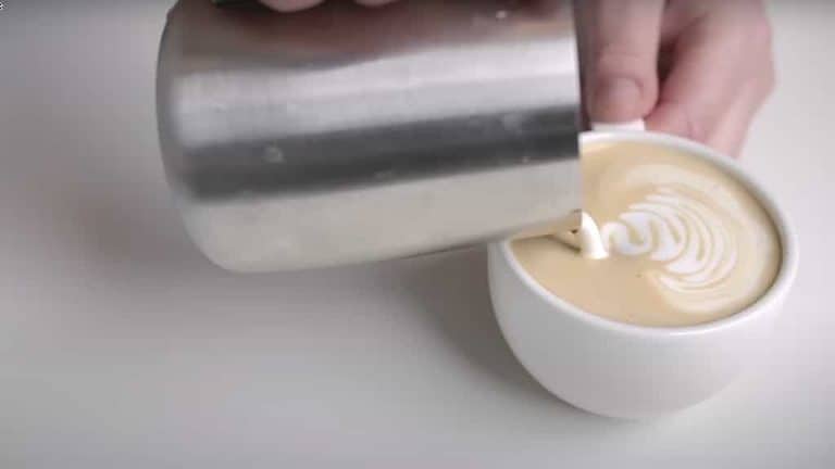 How to make an AeroPress Cappuccino